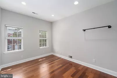 836 S Kenwood Avenue, Baltimore, MD 21224 - Photo 18