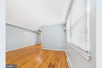 4414 Falls Bridge Drive #D, Baltimore, MD 21211 - Photo 4