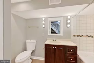 608 S Eaton St, Baltimore, MD 21224 - Photo 24