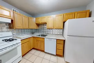 901 Woodson Rd, Baltimore, MD 21212 - Photo 4