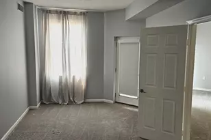 3801 Canterbury Rd, Baltimore, MD 21218 - Photo 16