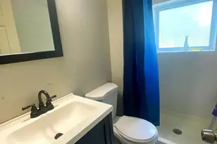 421 E Lake Ave, Baltimore, MD 21212 - Photo 10