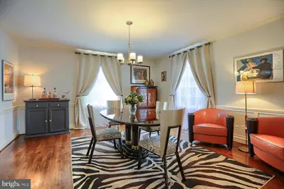 10 W Lake Avenue, Baltimore, MD 21210 - Photo 6