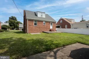 3211 Shelburne Rd, Baltimore, MD 21208 - Photo 2