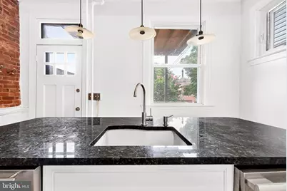 3005 N Calvert Street, Baltimore, MD 21218 - Photo 16