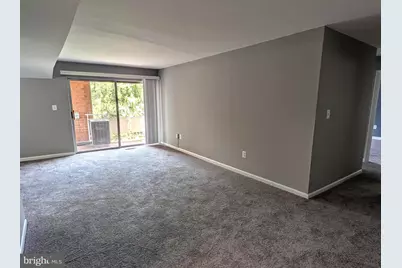 6001 Park Heights Avenue #4D, Baltimore, MD 21215 - Photo 4