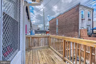 20 N Clinton St, Baltimore, MD 21224 - Photo 14