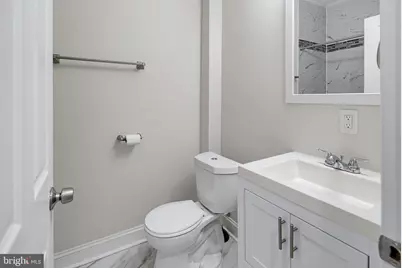 727 N Chester Street, Baltimore, MD 21205 - Photo 24
