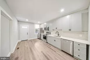 2617 N Calvert St, Baltimore, MD 21218 - Photo 12