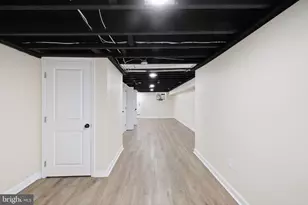 245 N Monastery Ave, Baltimore, MD 21229 - Photo 32