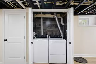245 N Monastery Ave, Baltimore, MD 21229 - Photo 30