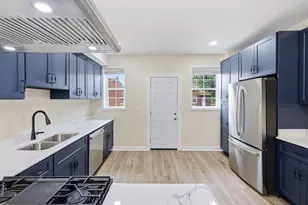 245 N Monastery Ave, Baltimore, MD 21229 - Photo 10
