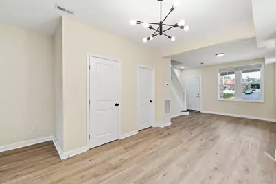 245 N Monastery Avenue, Baltimore, MD 21229 - Photo 6