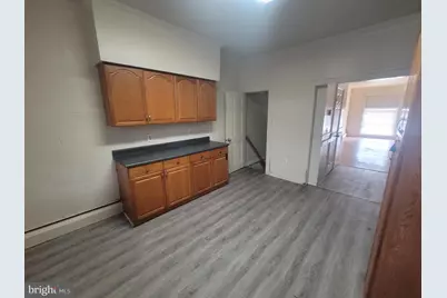 2624 E Hoffman Street, Baltimore, MD 21213 - Photo 10