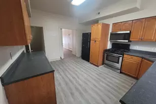 2624 E Hoffman St, Baltimore, MD 21213 - Photo 8