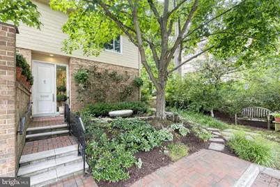 14 Roland Mews, Baltimore, MD 21210 - Photo 2