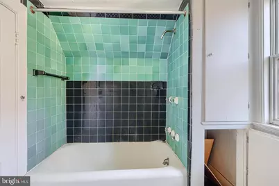 15 W Cold Spring Lane, Baltimore, MD 21210 - Photo 32