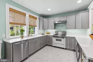 211 Chancery Rd, Baltimore, MD 21218 - Photo 16