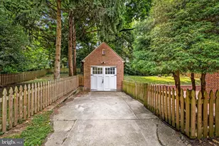 211 Chancery Rd, Baltimore, MD 21218 - Photo 54