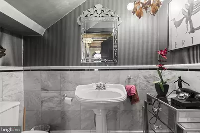 106 E Chase Street, Baltimore, MD 21202 - Photo 38