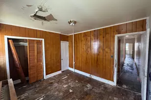 729 E 41st St, Baltimore, MD 21218 - Photo 16