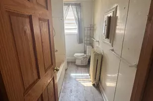 729 E 41st St, Baltimore, MD 21218 - Photo 22