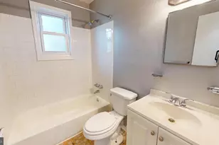 3905 Parkview Ave, Baltimore, MD 21207 - Photo 8