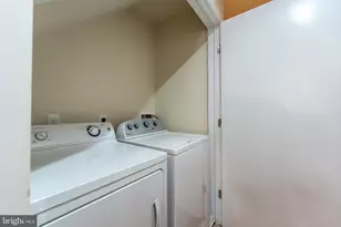 336 S Collington Ave S, Baltimore, MD 21231 - Photo 24