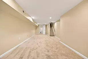 142 N Linwood Ave, Baltimore, MD 21224 - Photo 20