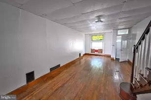 10 S Ellwood Ave, Baltimore, MD 21224 - Photo 6