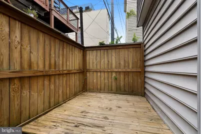 925 S Belnord Avenue, Baltimore, MD 21224 - Photo 32