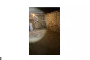 2109 W Lexington St, Baltimore, MD 21223 - Photo 14