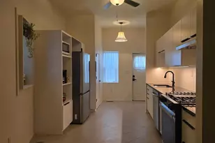 804 E North Ave, Baltimore, MD 21202 - Photo 16