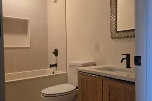 804 E North Ave, Baltimore, MD 21202 - Photo 28