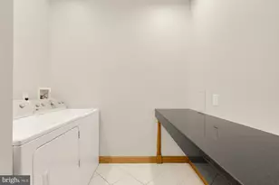 1121 S Clinton St, Baltimore, MD 21224 - Photo 14