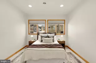 1121 S Clinton St, Baltimore, MD 21224 - Photo 18