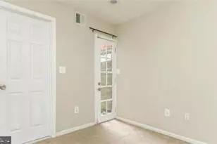 1722 Portugal St, Baltimore, MD 21231 - Photo 8