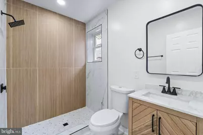 530 E 38th Street, Baltimore, MD 21218 - Photo 12