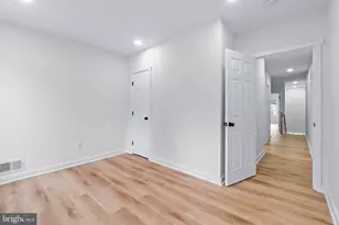 530 E 38th St, Baltimore, MD 21218 - Photo 10