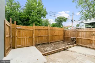 530 E 38th St, Baltimore, MD 21218 - Photo 18