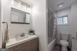 708 W 34th St, Baltimore, MD 21211 - Photo 18
