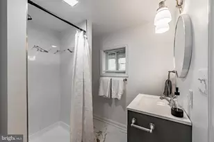 708 W 34th St, Baltimore, MD 21211 - Photo 12