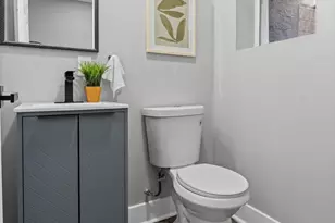 1625 E Lanvale St, Baltimore, MD 21213 - Photo 8