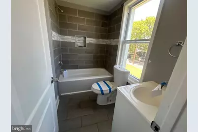 4313 Groveland Avenue, Baltimore, MD 21215 - Photo 12
