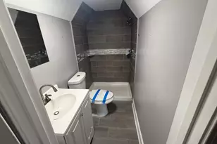 4313 Groveland Ave, Baltimore, MD 21215 - Photo 18