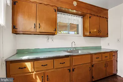 6302 Laurelton Avenue, Baltimore, MD 21214 - Photo 8