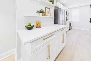1744 Llewelyn Ave, Baltimore, MD 21213 - Photo 4