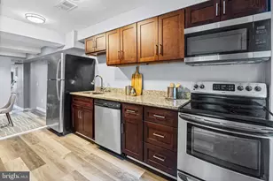 1629 E Oliver St, Baltimore, MD 21213 - Photo 8