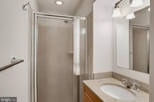 1215 S Bouldin St, Baltimore, MD 21224 - Photo 34