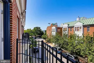 1215 S Bouldin St, Baltimore, MD 21224 - Photo 18